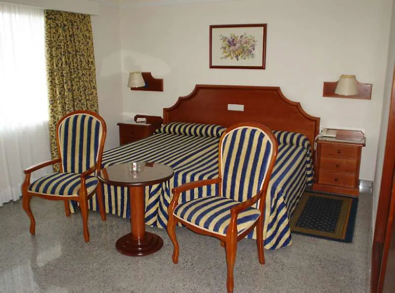 Отель Riu Nautilus (Adults Only) Торремолинос 4*,  Испания